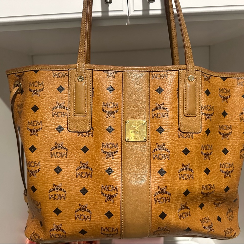 MCM tote